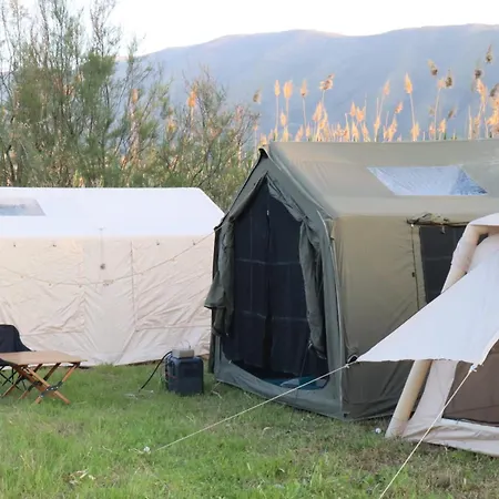 Oaz & Camp - *